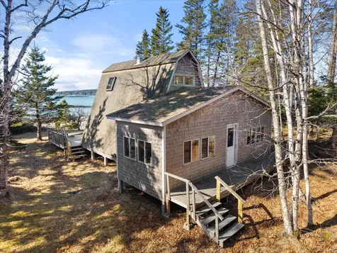 29 Hotel Cove Road Harrington ME 04643
