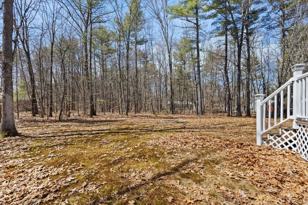 516 Falmouth Road Windham ME 04062