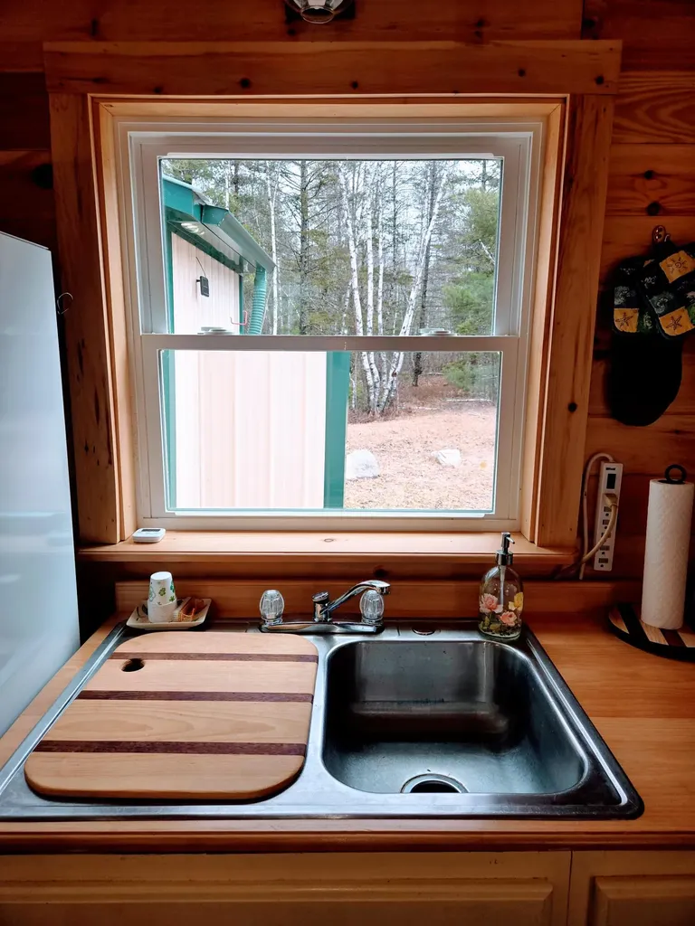 84 Hanscom Road Whitneyville ME 04654