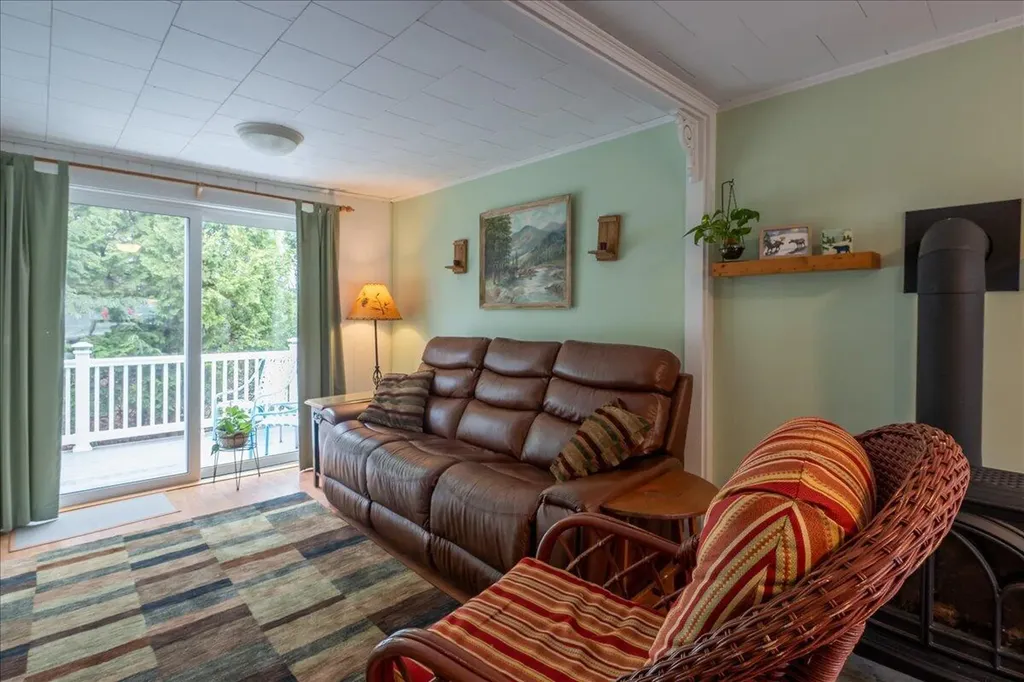 90 Pearl Street Camden ME 04843