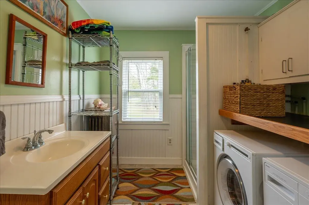 90 Pearl Street Camden ME 04843