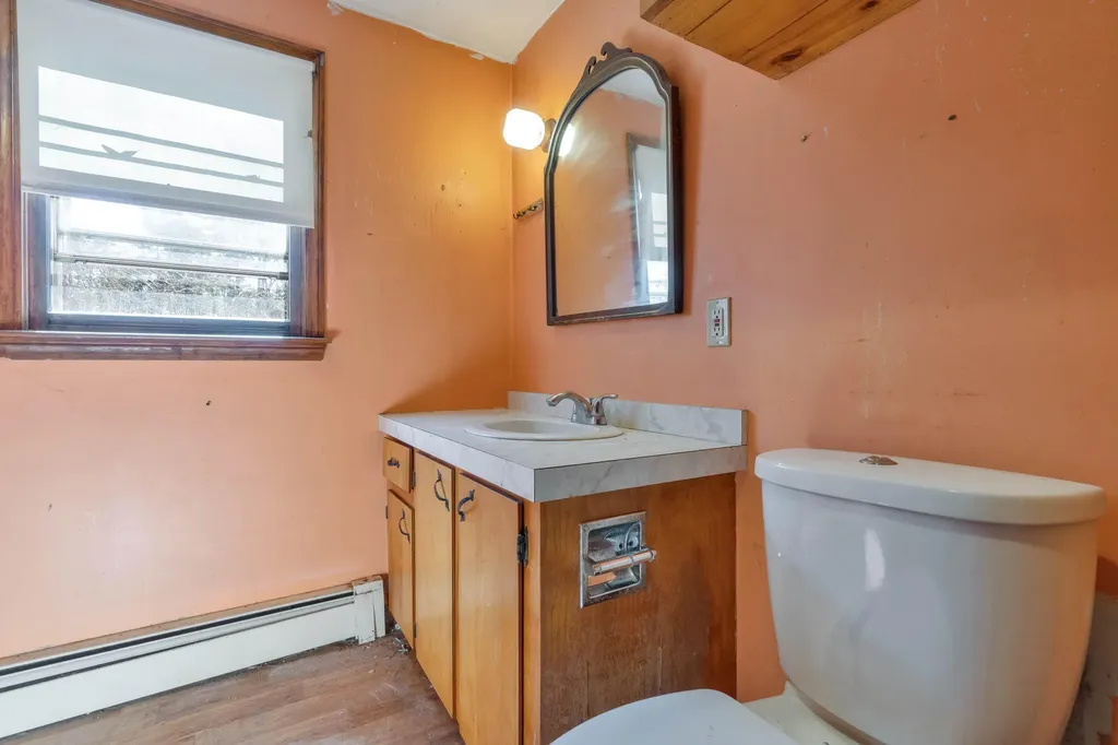 22 Burnham Road Gorham ME 04038