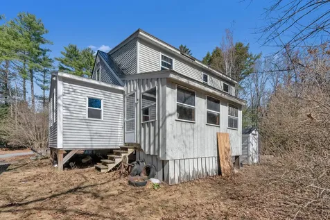22 Burnham Road Gorham ME 04038