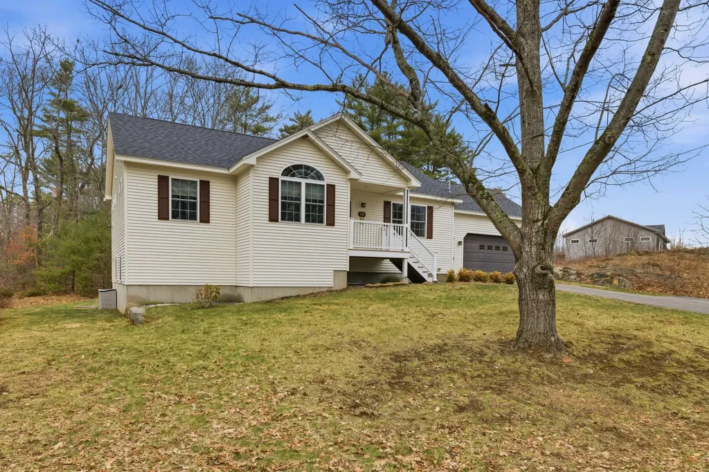 215 Loop Road Wells ME 04090