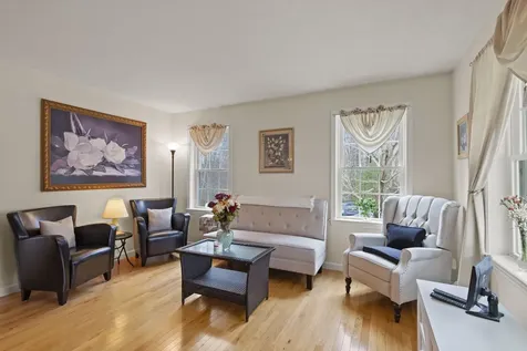 5 Izzy Lane Kittery ME 03904