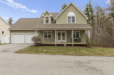 5 Izzy Lane Kittery ME 03904