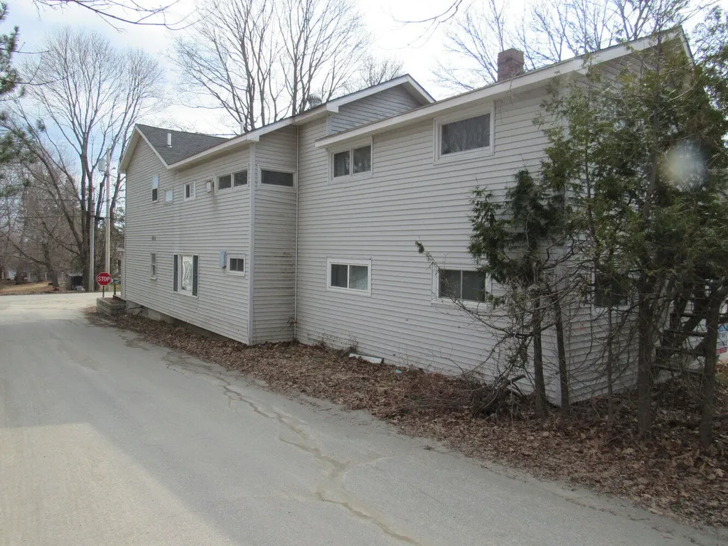 47 Zions Hill Road Dexter ME 04930