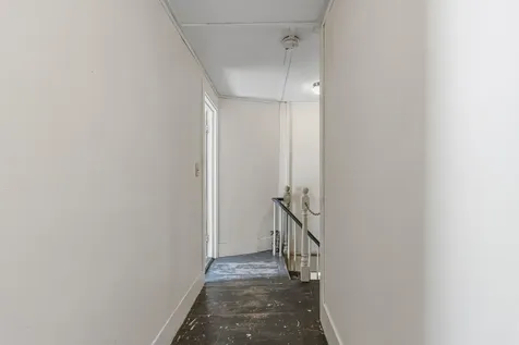 982 King Street Oxford ME 04270