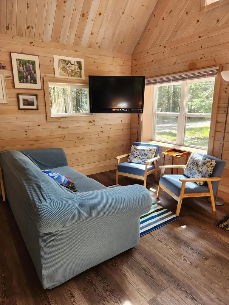 40 Moosepath Lane Searsport ME 04974
