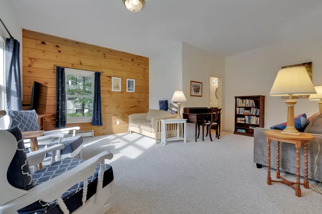 40 Wildwood Avenue Kennebunkport ME 04046