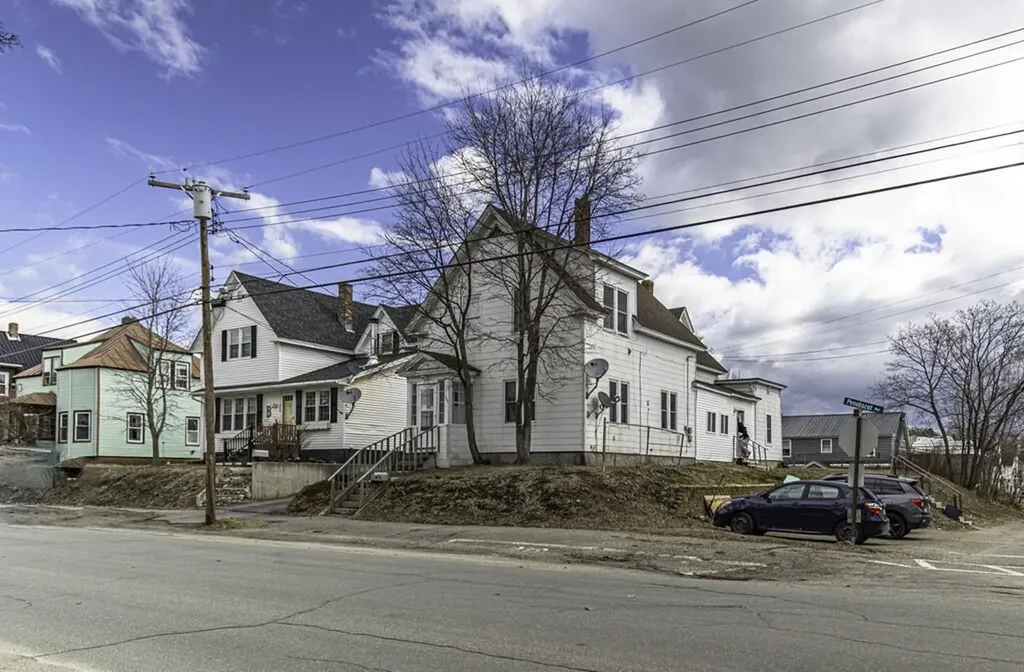 333 Penobscot Avenue Millinocket ME 04462