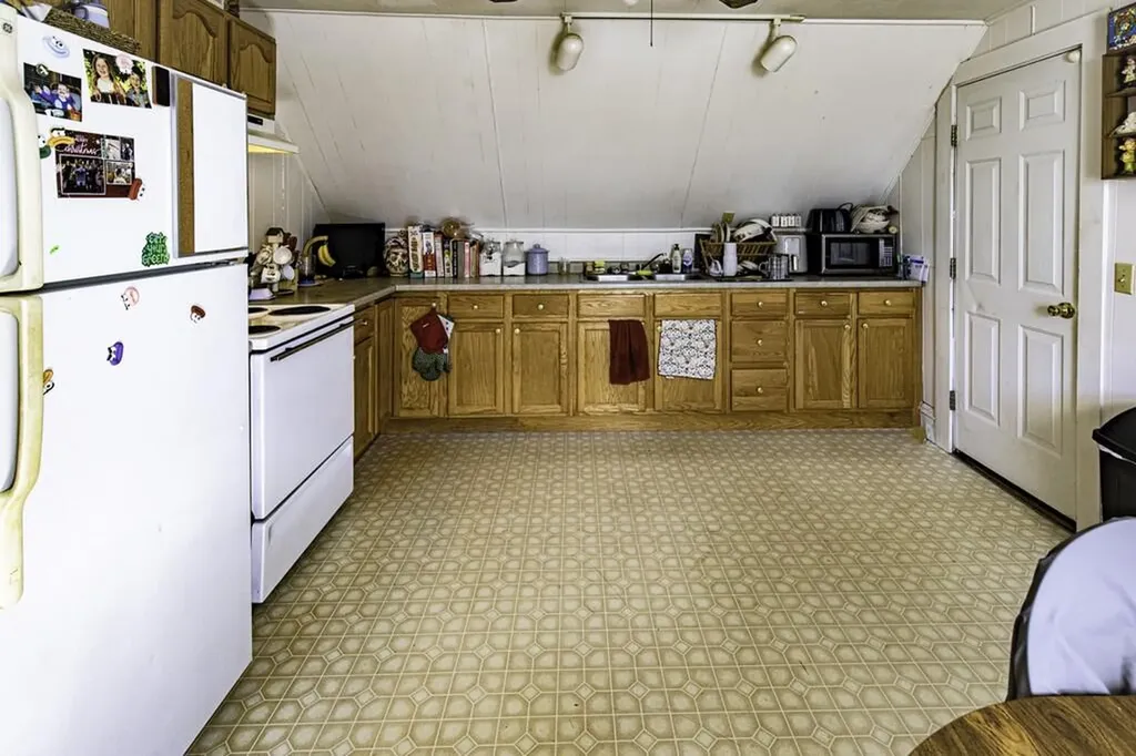 333 Penobscot Avenue Millinocket ME 04462