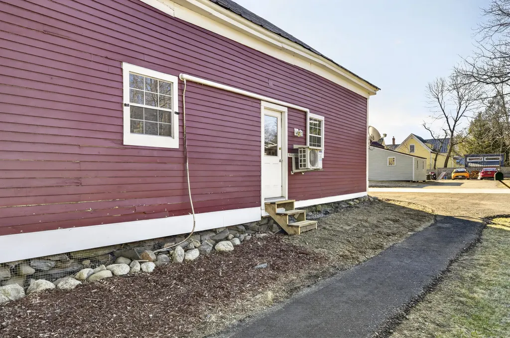 119 Cedar Street Belfast ME 04915