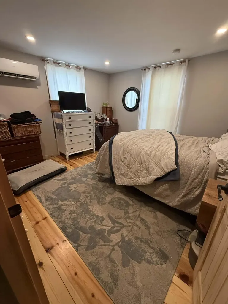 109 Shawmut Street Lewiston ME 04240