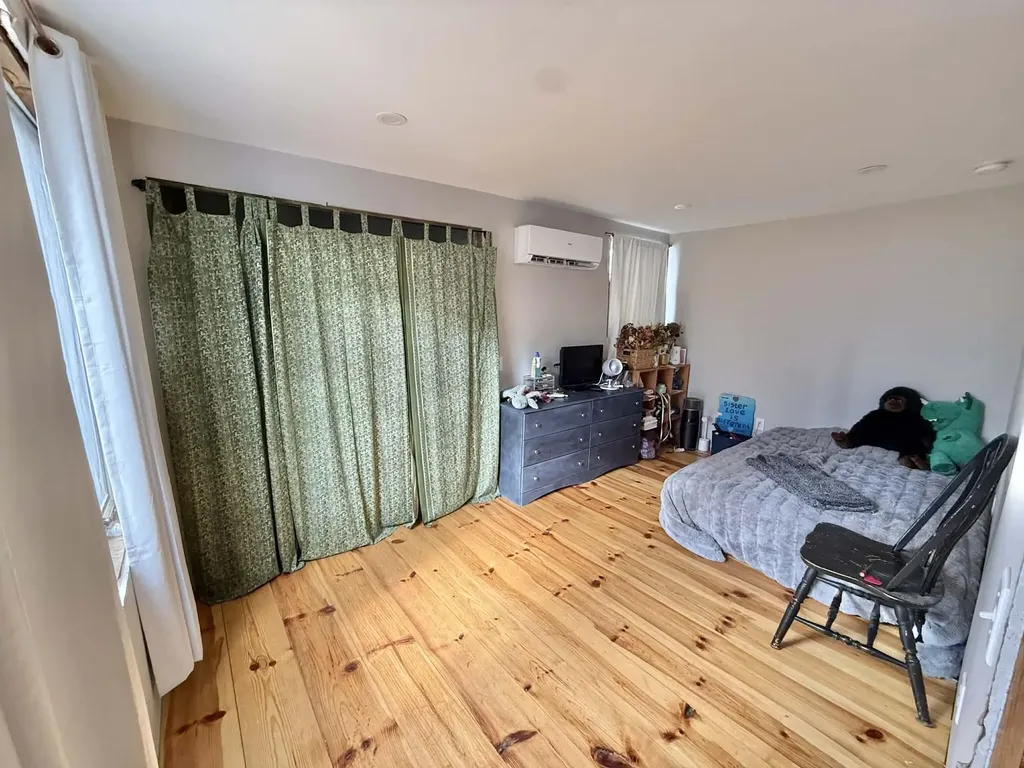 109 Shawmut Street Lewiston ME 04240