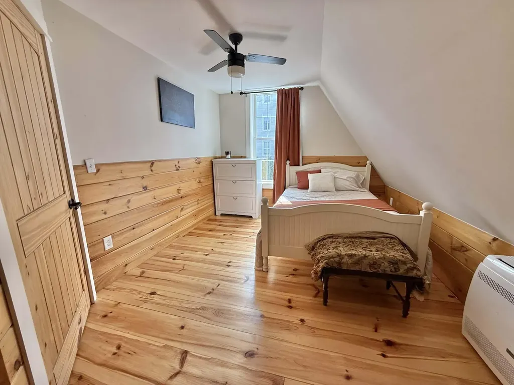 109 Shawmut Street Lewiston ME 04240