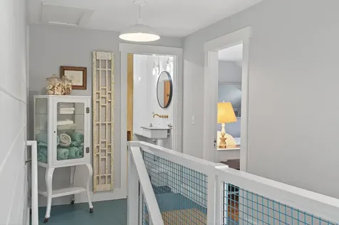202 Two Lights Road Cape Elizabeth ME 04107