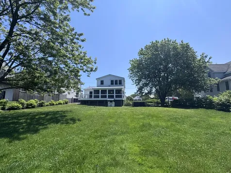 202 Two Lights Road Cape Elizabeth ME 04107