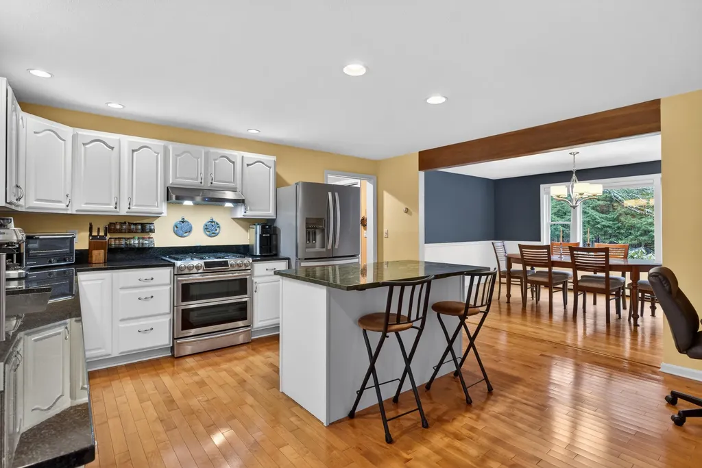15 Harvey Brook Drive Freeport ME 04032