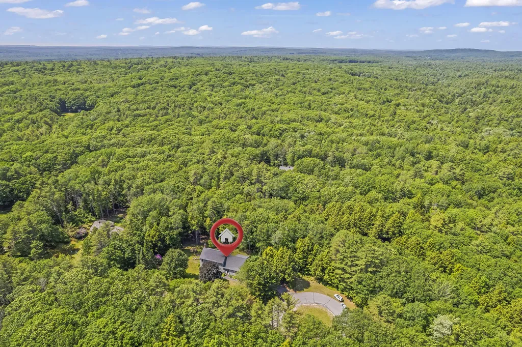 15 Harvey Brook Drive Freeport ME 04032