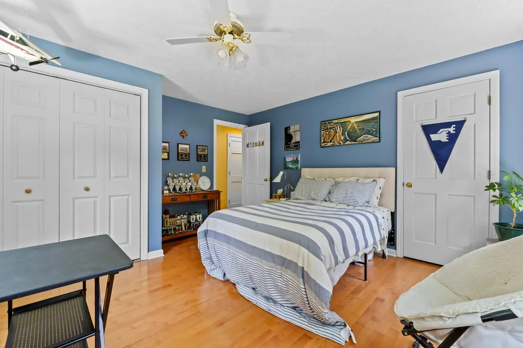 15 Harvey Brook Drive Freeport ME 04032