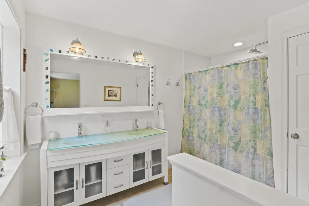 15 Harvey Brook Drive Freeport ME 04032