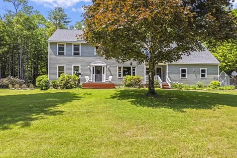 15 Harvey Brook Drive Freeport ME 04032