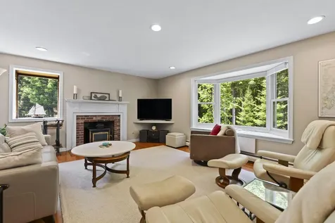 15 Harvey Brook Drive Freeport ME 04032