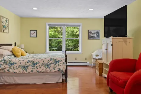 15 Harvey Brook Drive Freeport ME 04032