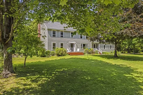 15 Harvey Brook Drive Freeport ME 04032