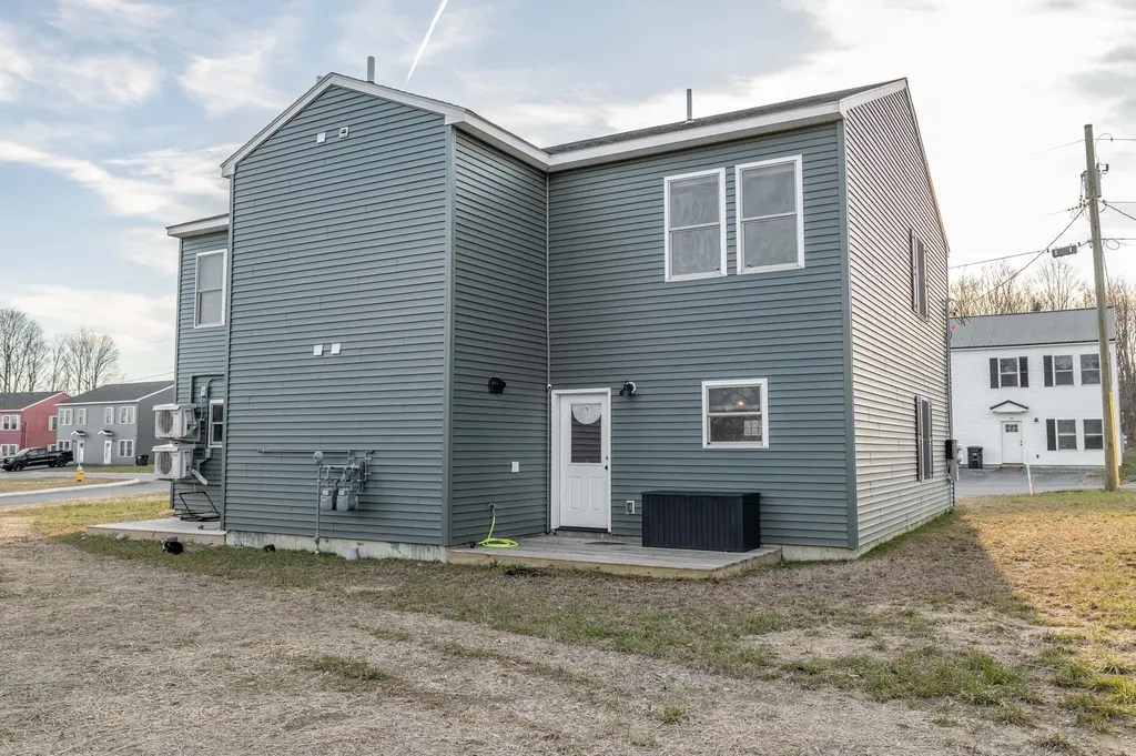 30 Wildwood Drive Bangor ME 04401