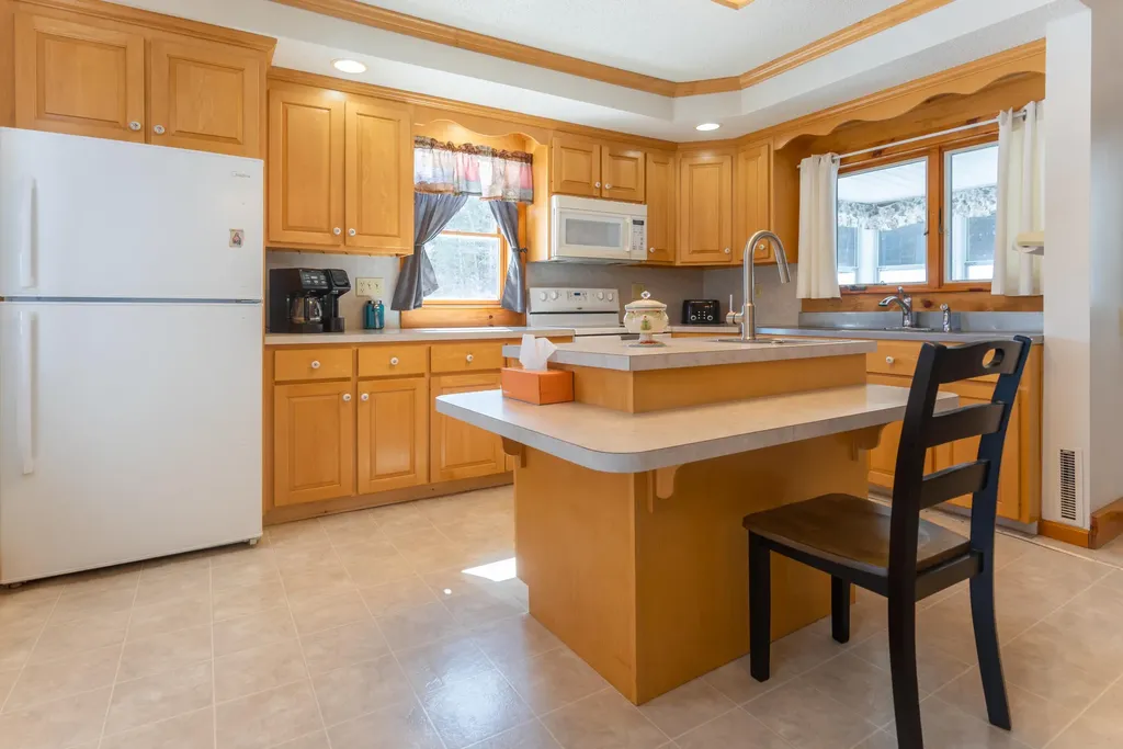 673 Main Street Grand Isle ME 04746