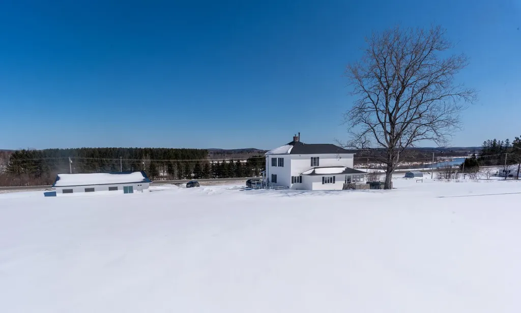 673 Main Street Grand Isle ME 04746