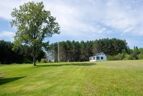 673 Main Street Grand Isle ME 04746
