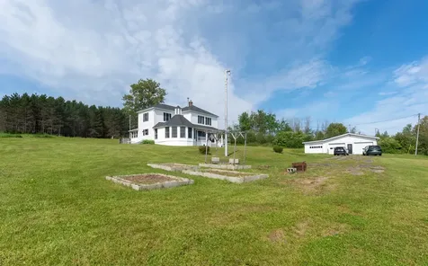 673 Main Street Grand Isle ME 04746