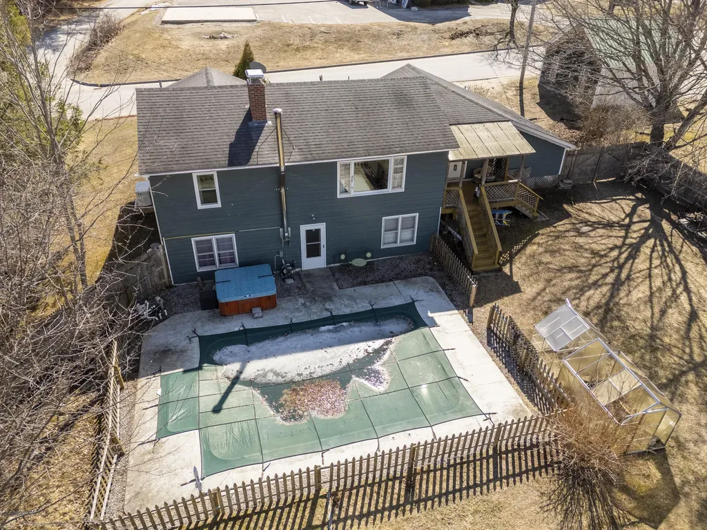 42 Vernon Street Bethel ME 04217