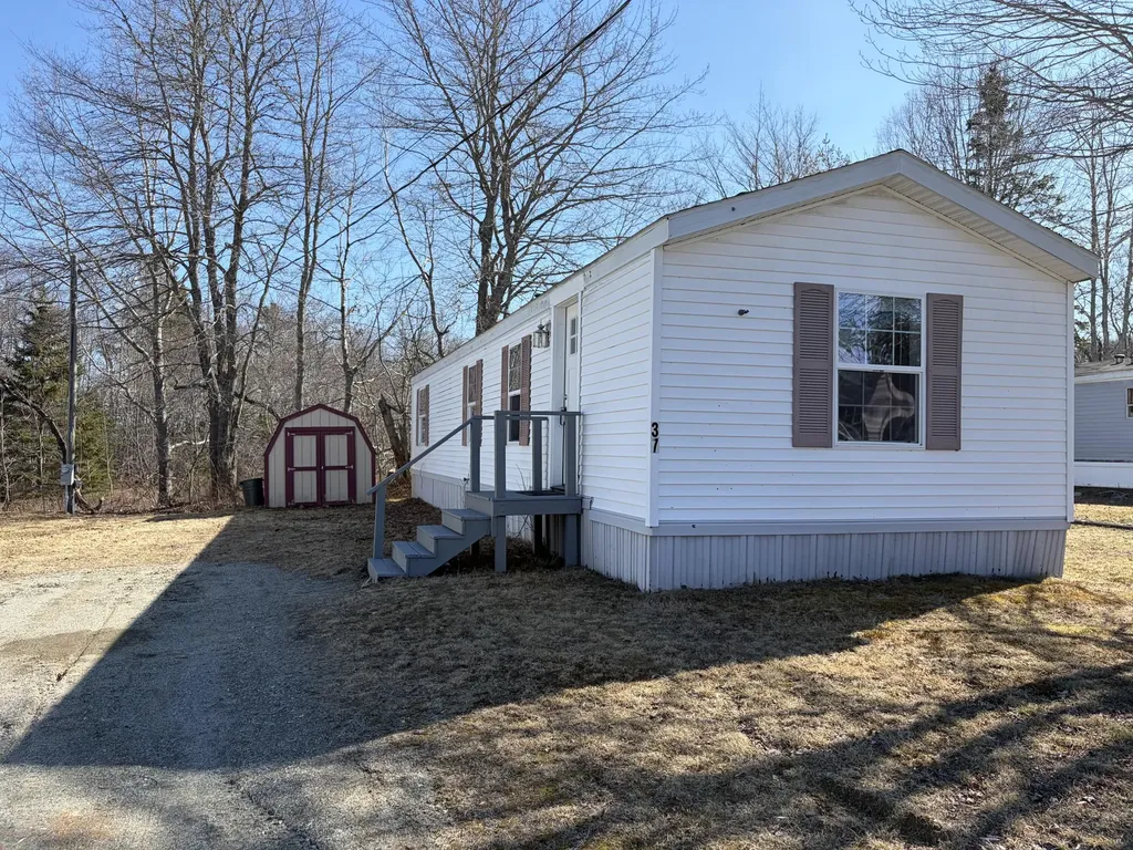 37 Edaco Court Ellsworth ME 04605