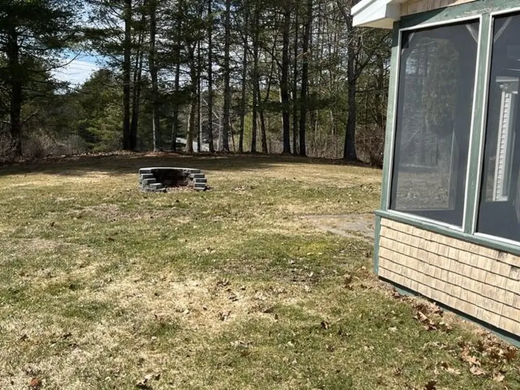 1071 Clinton Avenue Benton ME 04901