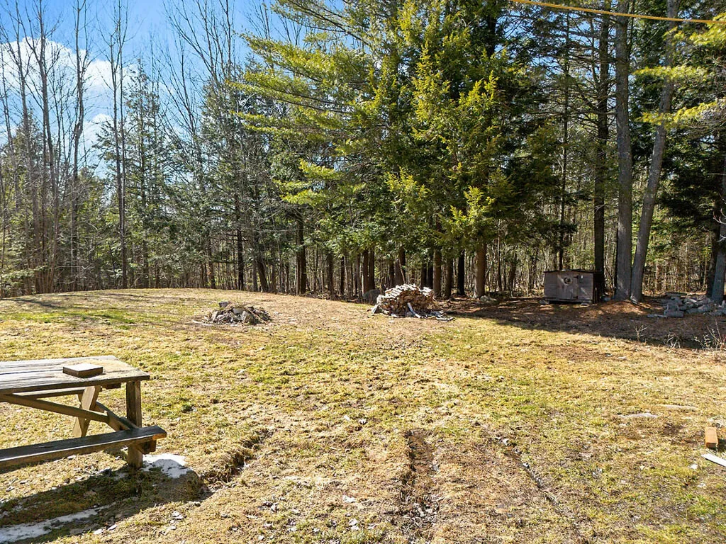 5 Forest Lane Fairfield ME 04937