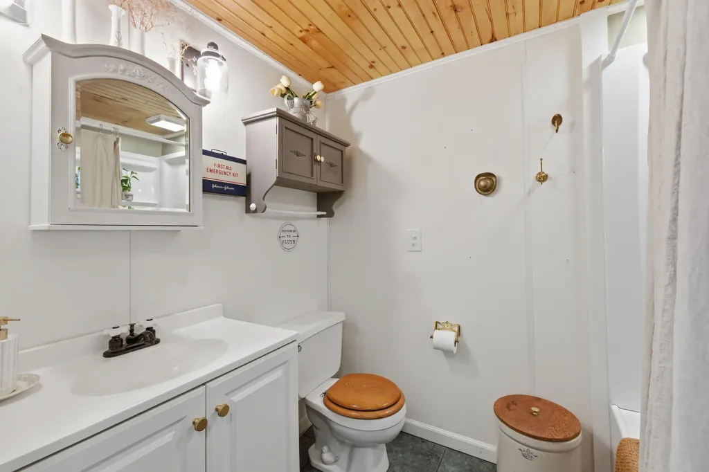 235 Ossipee Hill Road Waterboro ME 04030