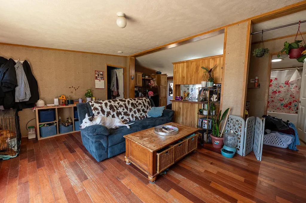 27 Saints Way Windsor ME 04363