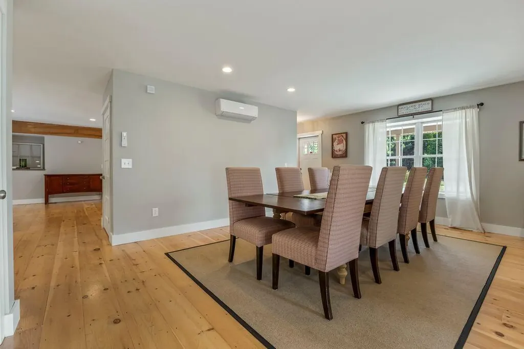 18 Laura Whitney Drive North Yarmouth ME 04097