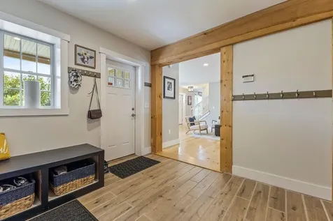 18 Laura Whitney Drive North Yarmouth ME 04097