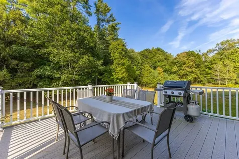 18 Laura Whitney Drive North Yarmouth ME 04097