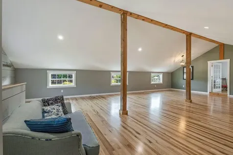 18 Laura Whitney Drive North Yarmouth ME 04097