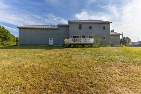 18 Laura Whitney Drive North Yarmouth ME 04097