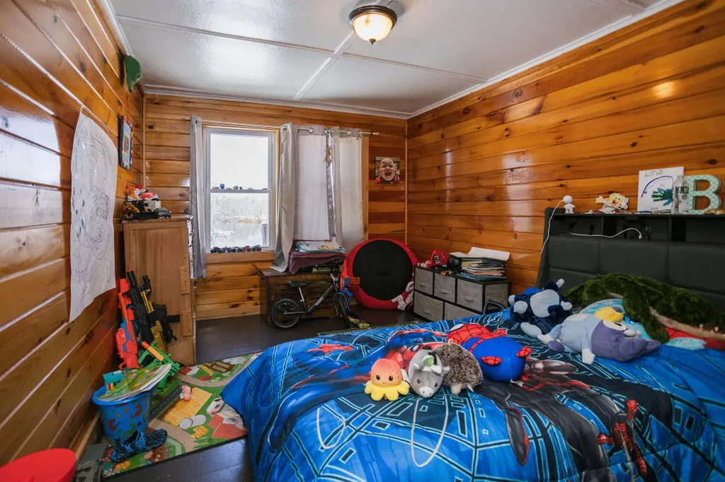 133 Croswell Road Farmington ME 04938