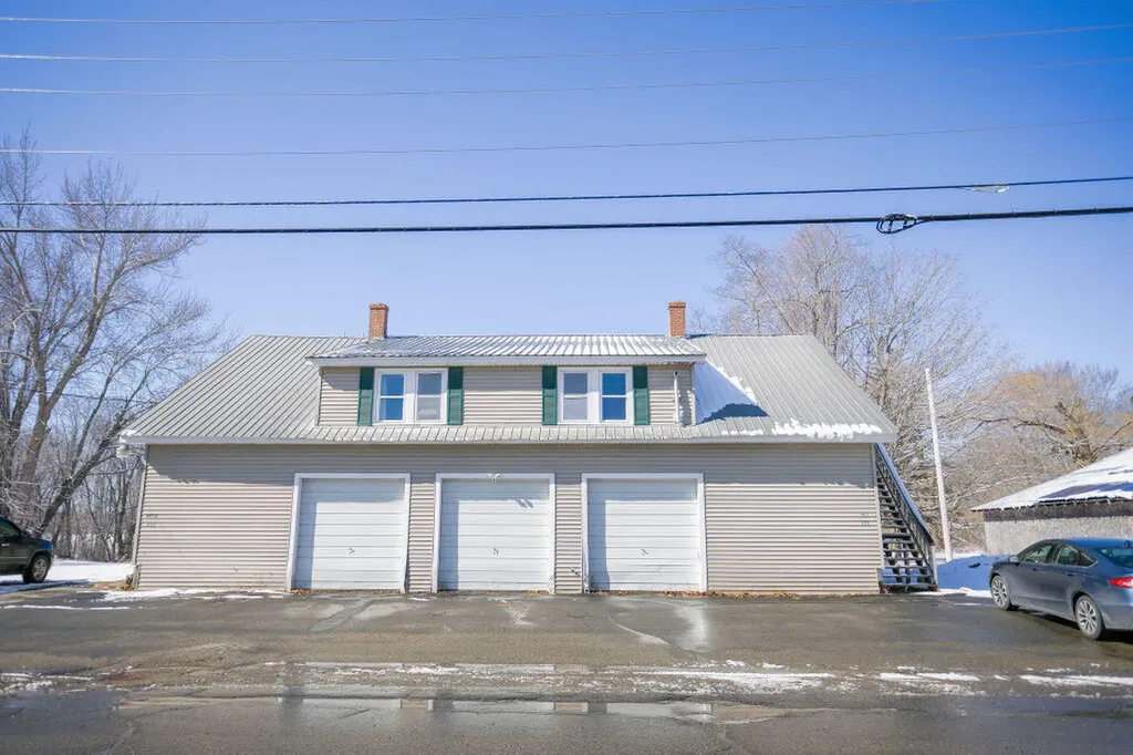133 Croswell Road Farmington ME 04938