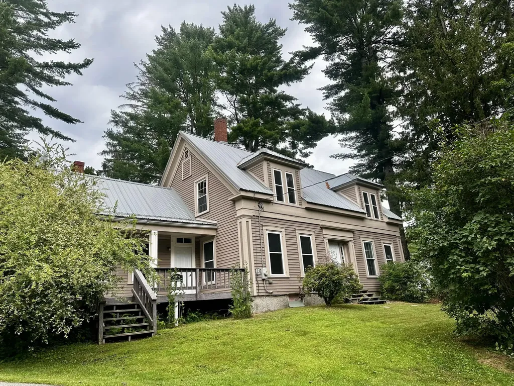 247 Winthrop Center Road Winthrop ME 04364