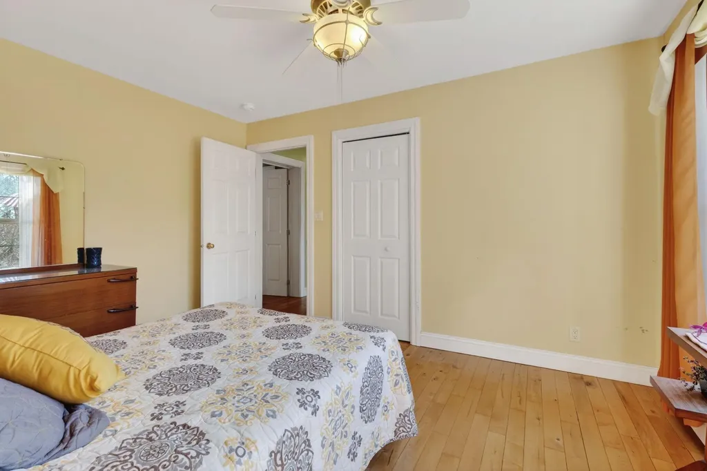 384 Pond Road Lewiston ME 04240
